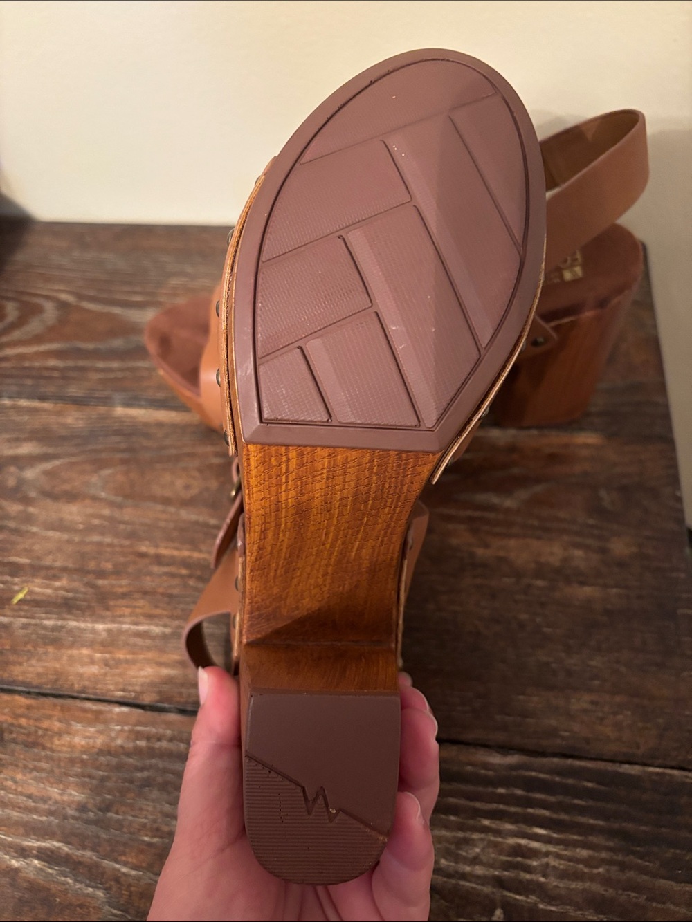 White Mountain Brown Leather Platform Sandals with Buckle - Picture 4 of 6